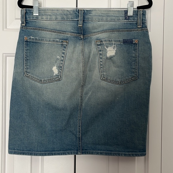7 for all Mankind Denim Distressed Skirt in size 30 - Picture 3 of 3